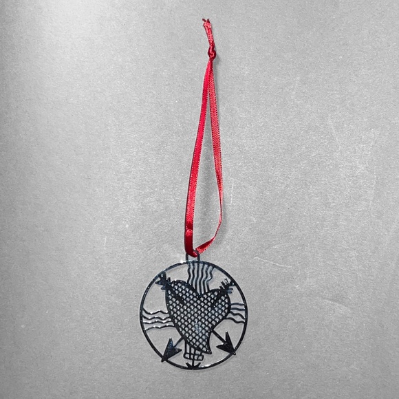 Silver-tone Arrows Through Heart Ornament - Picture 3 of 3